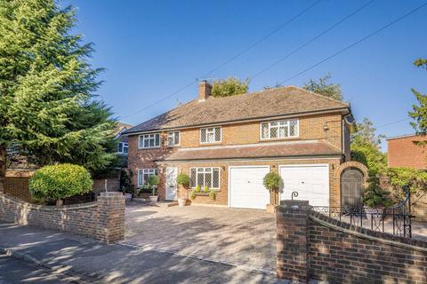 undefined, Vereker Drive, Sunbury-On-Thames TW16