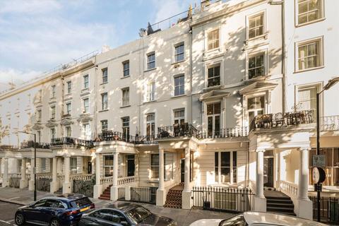 2 bedroom flat for sale, St. Stephens Gardens, London W2