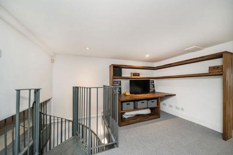 undefined, Gowers Walk, London, E1 8BH