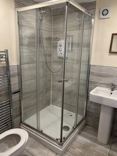 6 bedroom semi-detached house to rent, Nottingham NG7