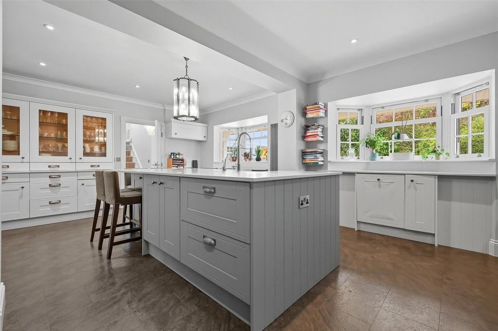 Kitchen/Breakfast