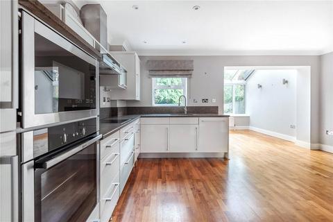 4 bedroom end of terrace house to rent, St. James Gate, Sunningdale, Berkshire, SL5