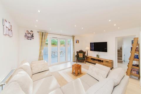 4 bedroom townhouse for sale, Borehamwood WD6