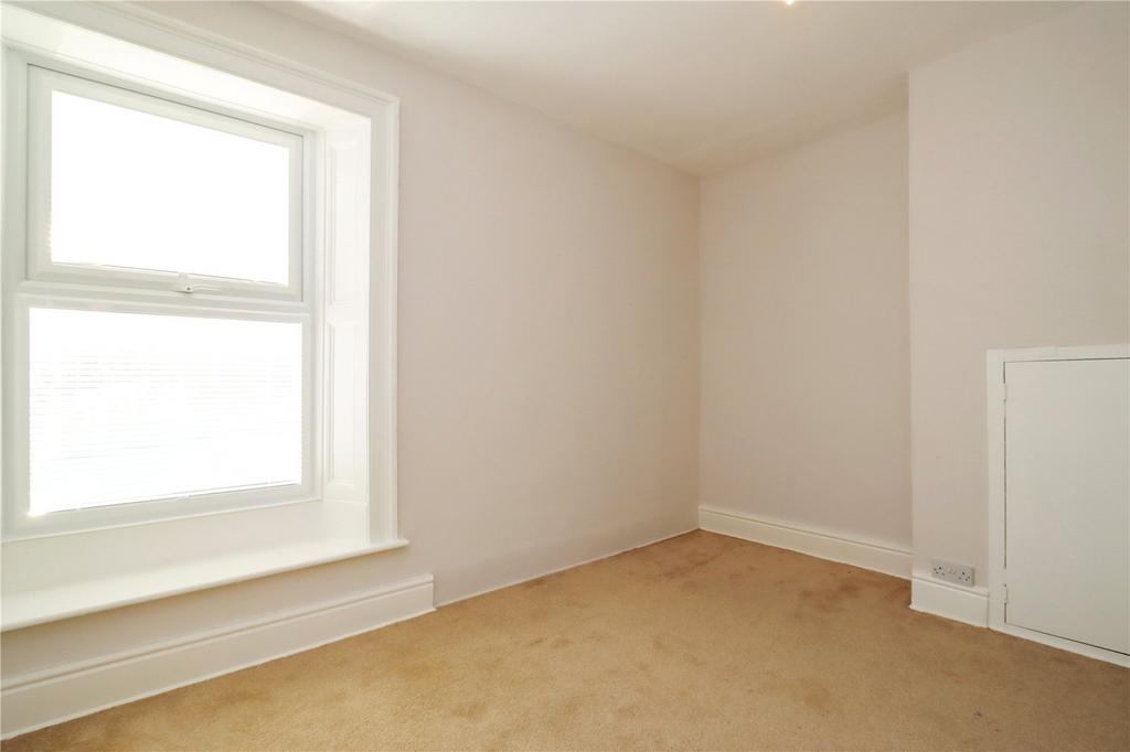 Bedroom 1 Pic 1