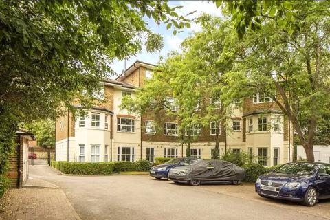 undefined, Kings Court, Roehampton SW15