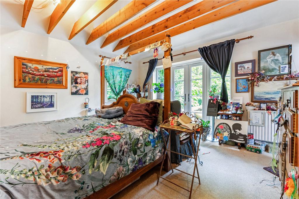 Bed 1