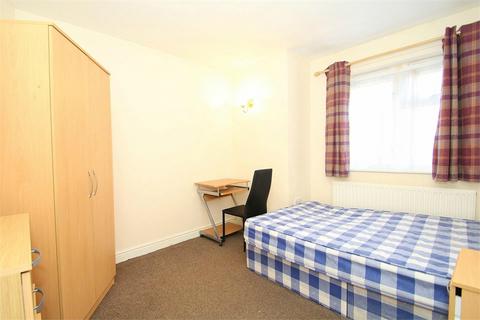 undefined, Willow Crescent West, Denham UB9