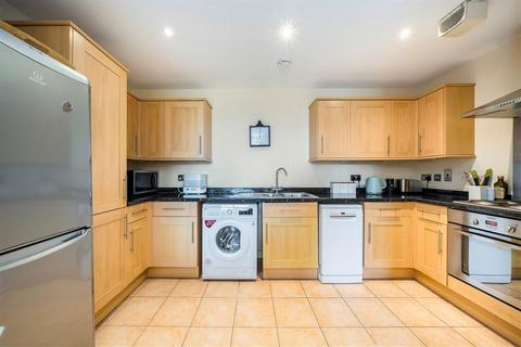 2 bedroom flat for sale, Banning Street, London SE10