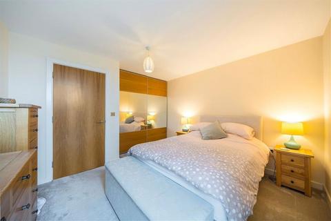 2 bedroom flat for sale, Banning Street, London SE10