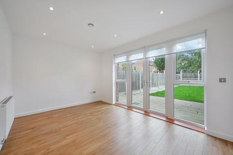undefined, Reynard Way, TW8