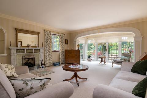 5 bedroom detached house for sale, High Street, Great Barford, Bedfordshire, MK44