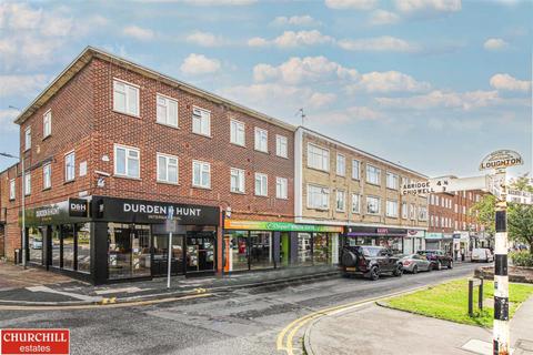 High Road, Loughton