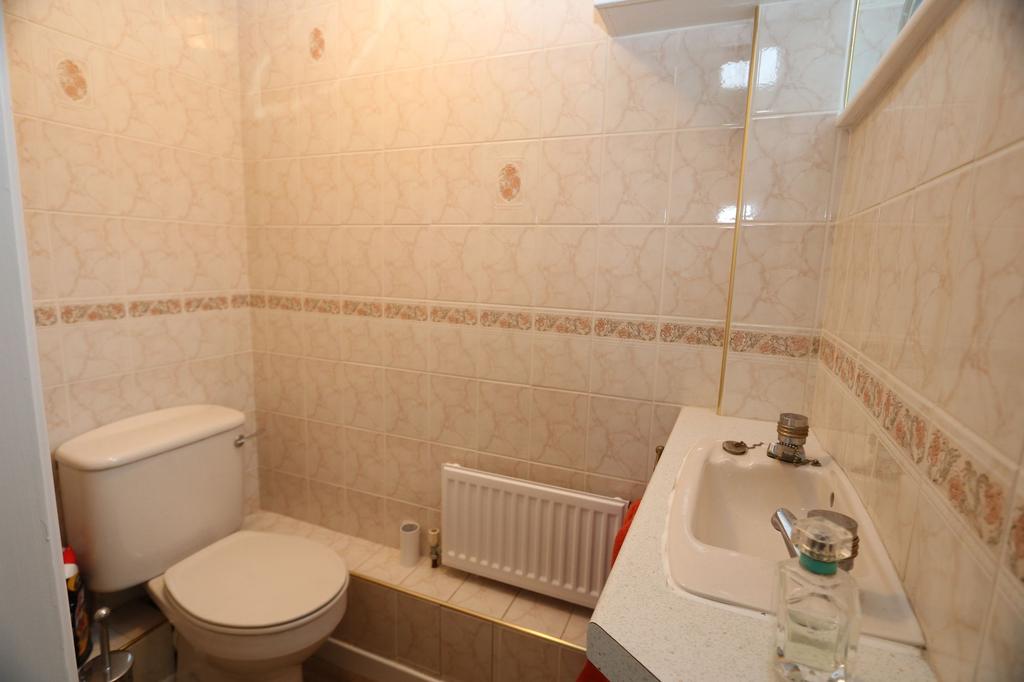 Cloakroom WC