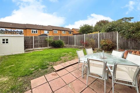 undefined, Oakdale, Bracknell, Berkshire