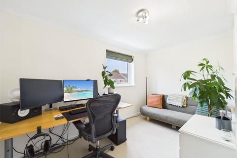 16 Barrow Close, Quedgeley, Gloucester, GL2 4YP
