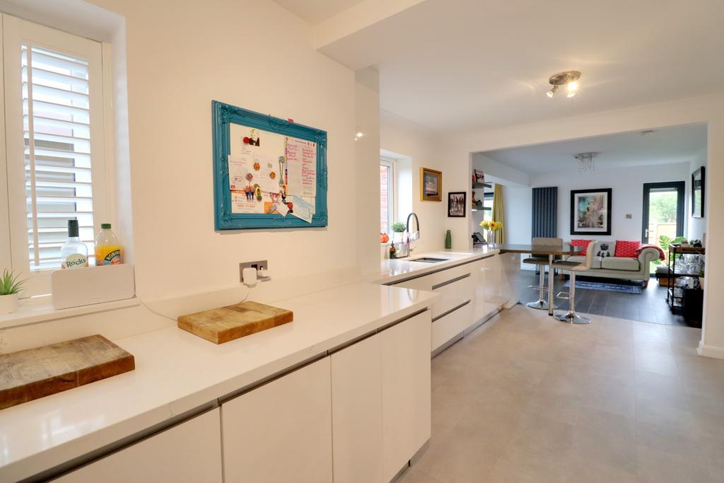 Kitchen/living/dining room