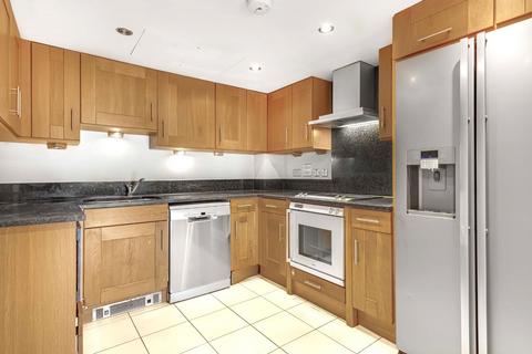 3 bedroom flat for sale, Greensward House, Imperial Crescent SW6