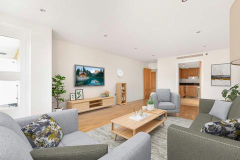 3 bedroom flat for sale, Greensward House, Imperial Crescent SW6