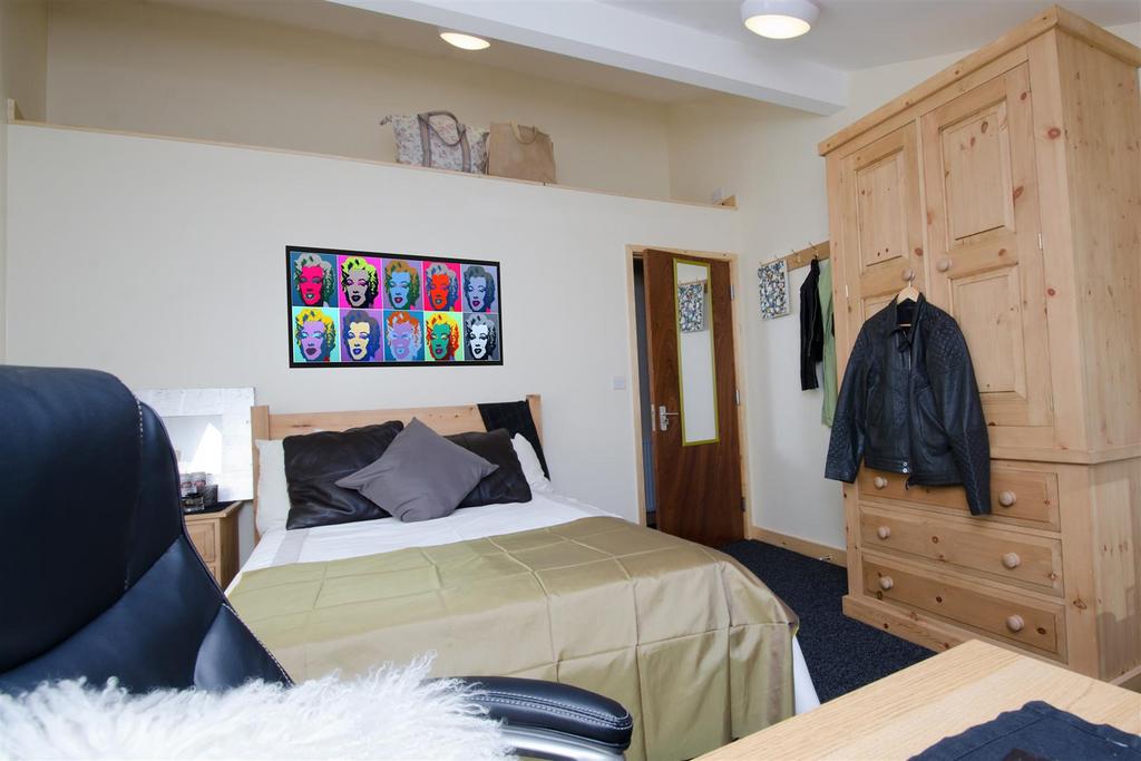 DSC 1951.jpg