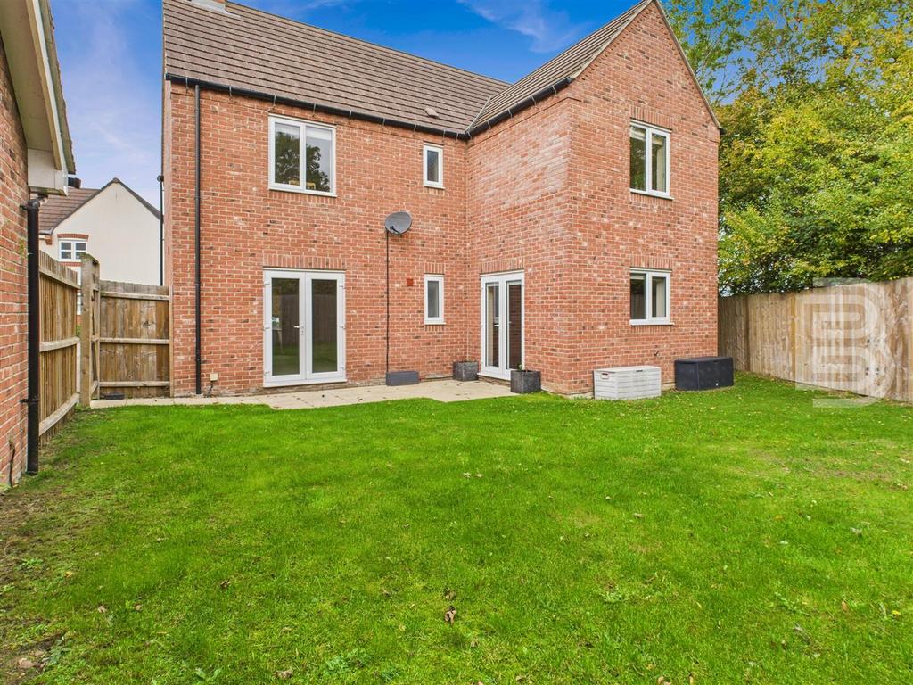 CAM05587 G0-PR0054-STILL033.jpg