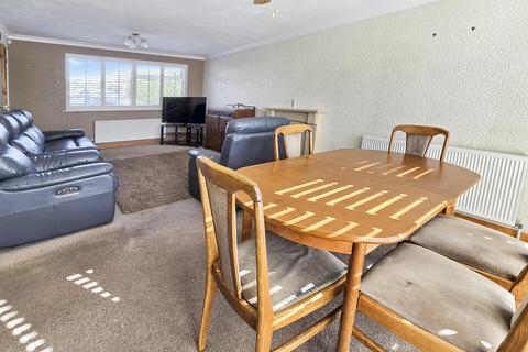 undefined, Hayes Close, Rugby CV21