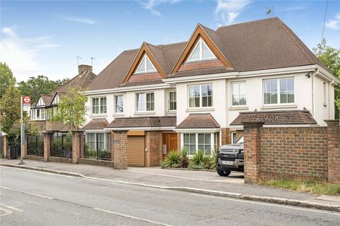 undefined, Totteridge Lane, London, N20