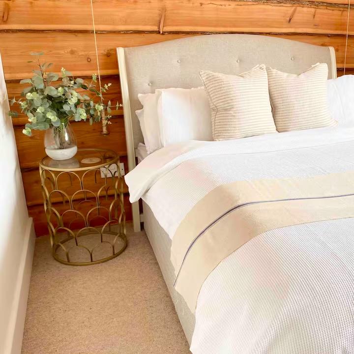 Front Double Bedroom 2