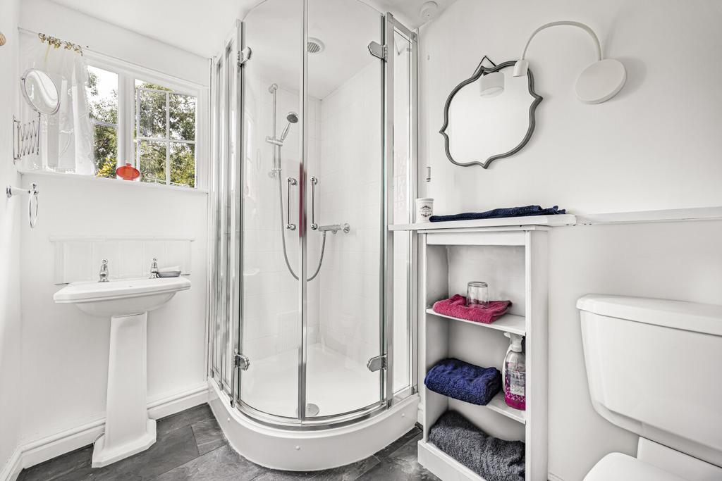 Family shower room