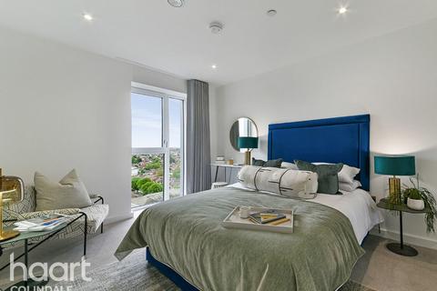 3 bedroom apartment for sale, Burnt Oak Broadway, London