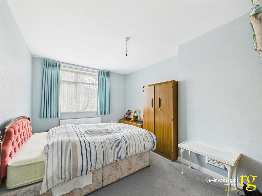 CAM02900 G0-PR0289-STILL006.jpg