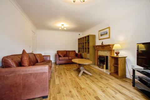 4 bedroom detached house for sale, Telford Close, West Yorkshire WF10