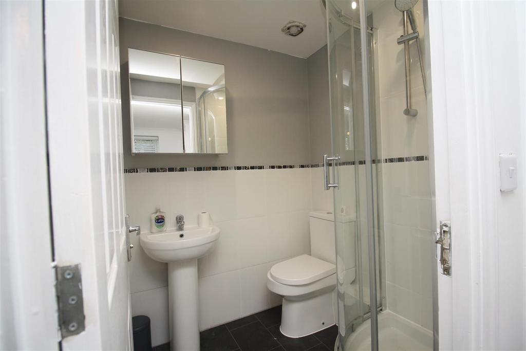 Ensuite