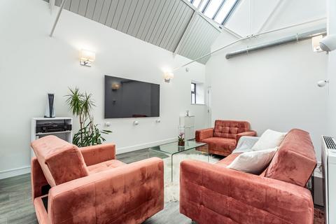 2 bedroom apartment for sale, Sutton Road, Hertfordshire AL1