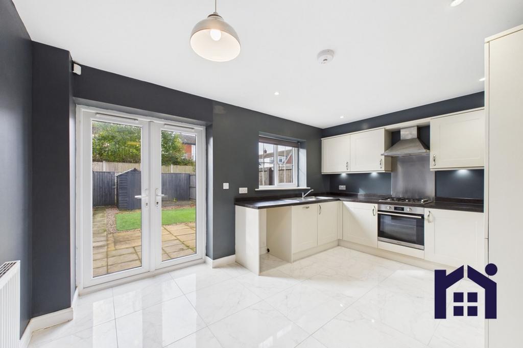 Dining kitchen