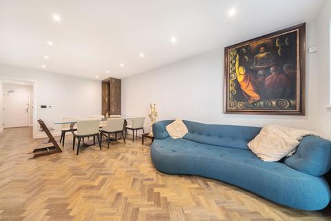 2 bedroom flat for sale, Woodlands Road, Chislehurst, BR1