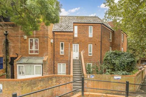 undefined, Wrights Green, London SW4