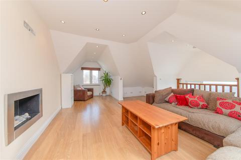 Watford Way, Mill Hill
