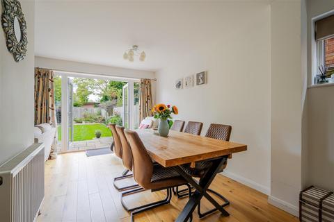 4 bedroom link detached house for sale, Eton Road, Datchet