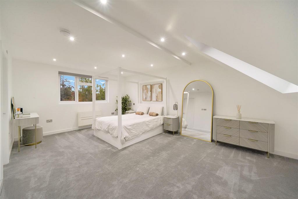 31 Edwards Avenue - u XV7 TGMWy Xtpb Nv Ldrx I.jpg