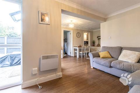 undefined, Calvert Drive, Basildon SS13