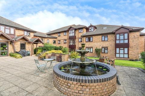 2 bedroom retirement property for sale, St Christophers Gardens, Ascot SL5