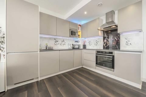 undefined, Ealing Road, Brentford TW8