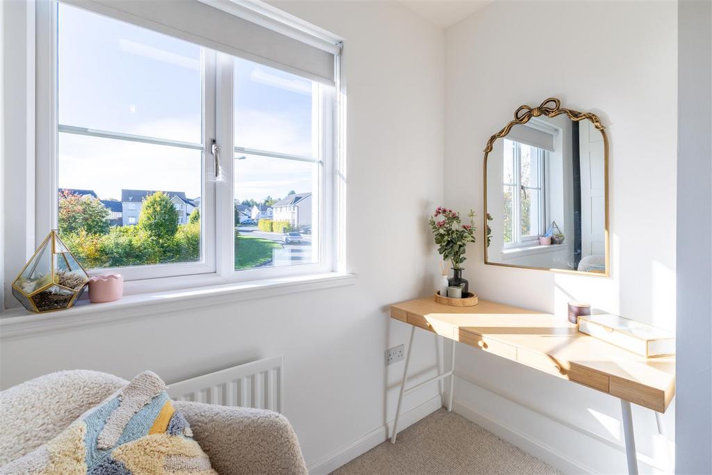 29 Benton Road, Auchterarder-26.jpg