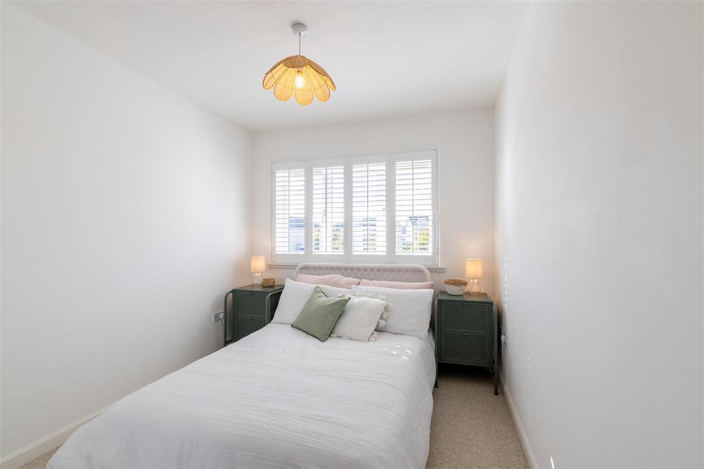 29 Benton Road, Auchterarder-54.jpg