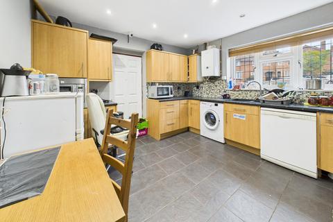 undefined, Oak Street, Hemel Hempstead, HP3