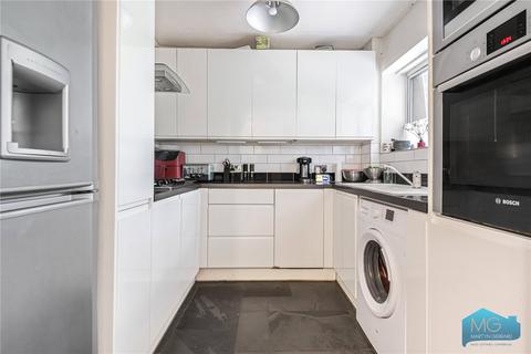 undefined, Oakleigh Park North, London, N20
