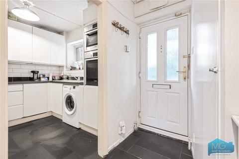undefined, Oakleigh Park North, London, N20
