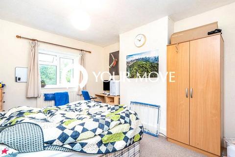5 bedroom terraced house to rent, Arnold Road, Hampshire SO17