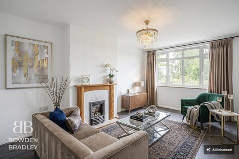 44 Walden Way, Ilford, IG6 3BH