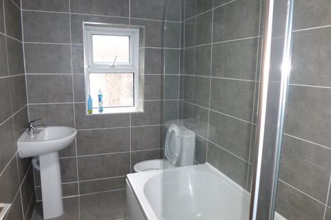 10 bedroom semi-detached house to rent, Amherst Road, Manchester